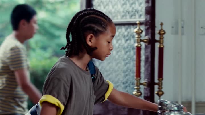 Screenshot Of The Karate Kid (2010) Hindi Dubbed Movie